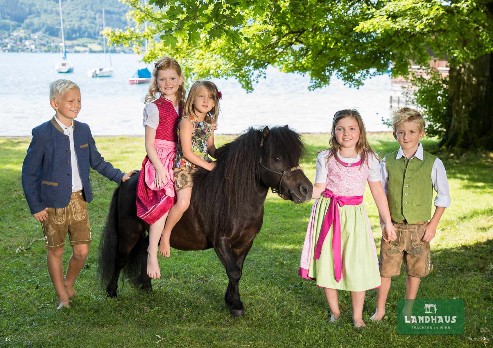 Landhaus - Trachten in Wien
